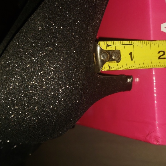 Sparkling Black Heels - Picture 7 of 8